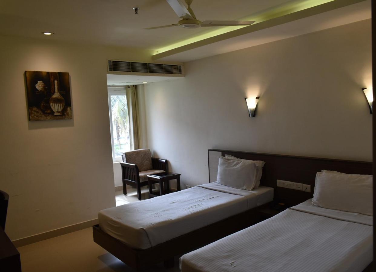 Hotel South Regency, Ernakulam Kochi Exterior foto